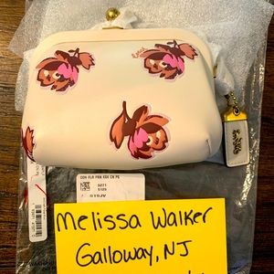 NWOT Coach 1941 floral kisslock coin purse wallet